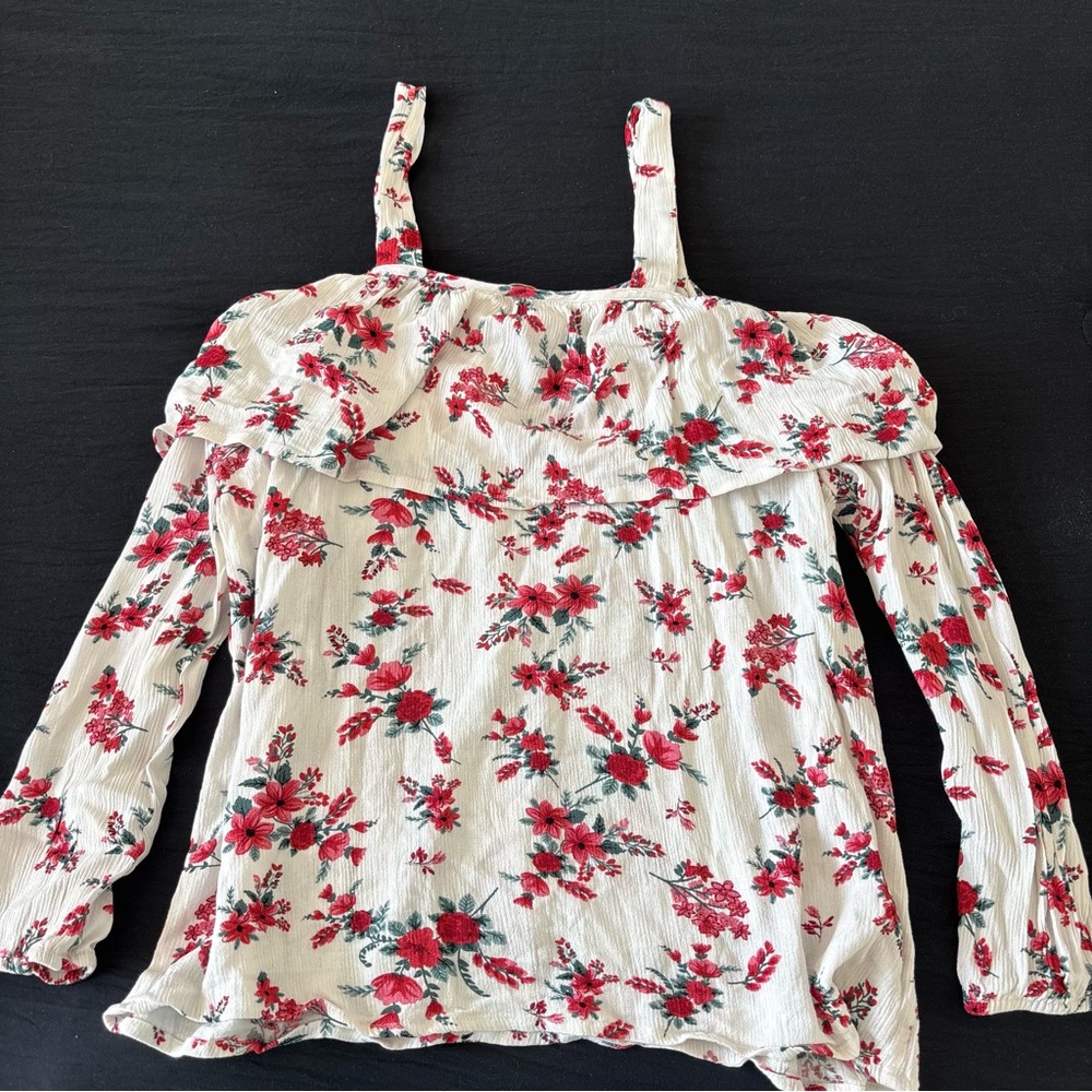 Charming Charlies red + white floral cold shoulder blouse with ruffles